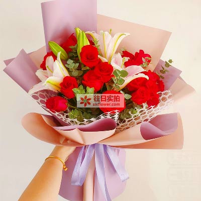 开封18朵红玫瑰百合，真情相守一生